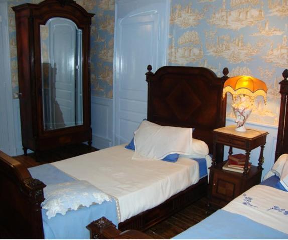 Domaine De La Dame De Lauriere Bed and Breakfast Solignac Habitación foto